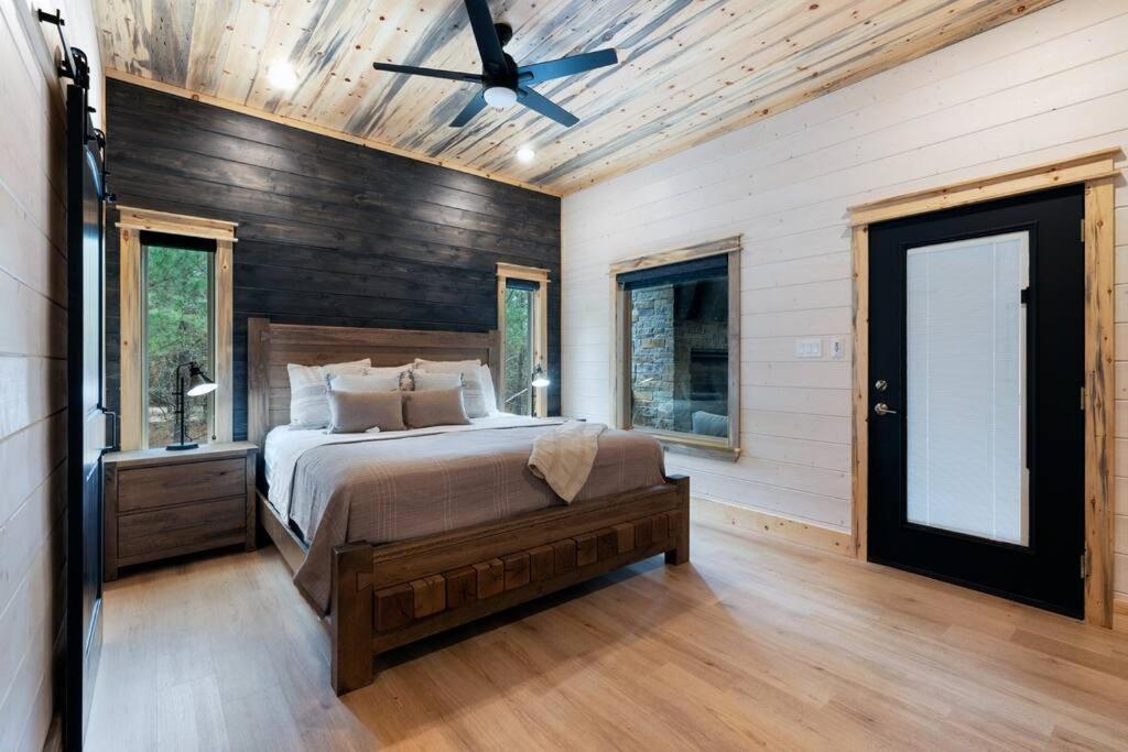 Lone Pine Lodge. Brand New! 2 Bedroom Luxury Cabin. Broken Bow Kültér fotó